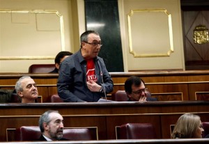 Joan Baldoví se desviste ante Rajoy