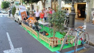 Compromís realizan la iniciativa Park (ING) Day